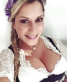 Sexy Dirndl Girls 129