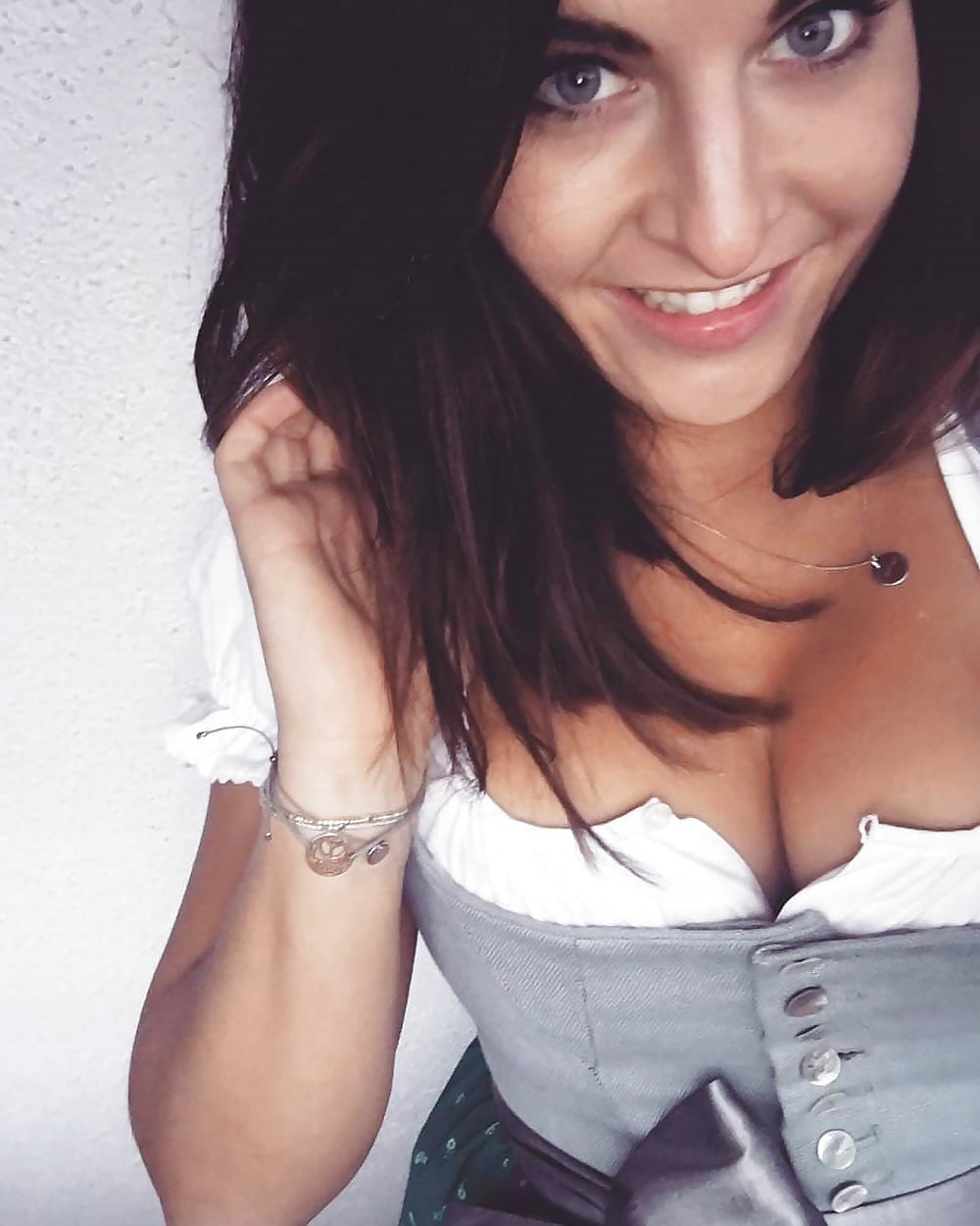 Sexy Dirndl Girls 151 9