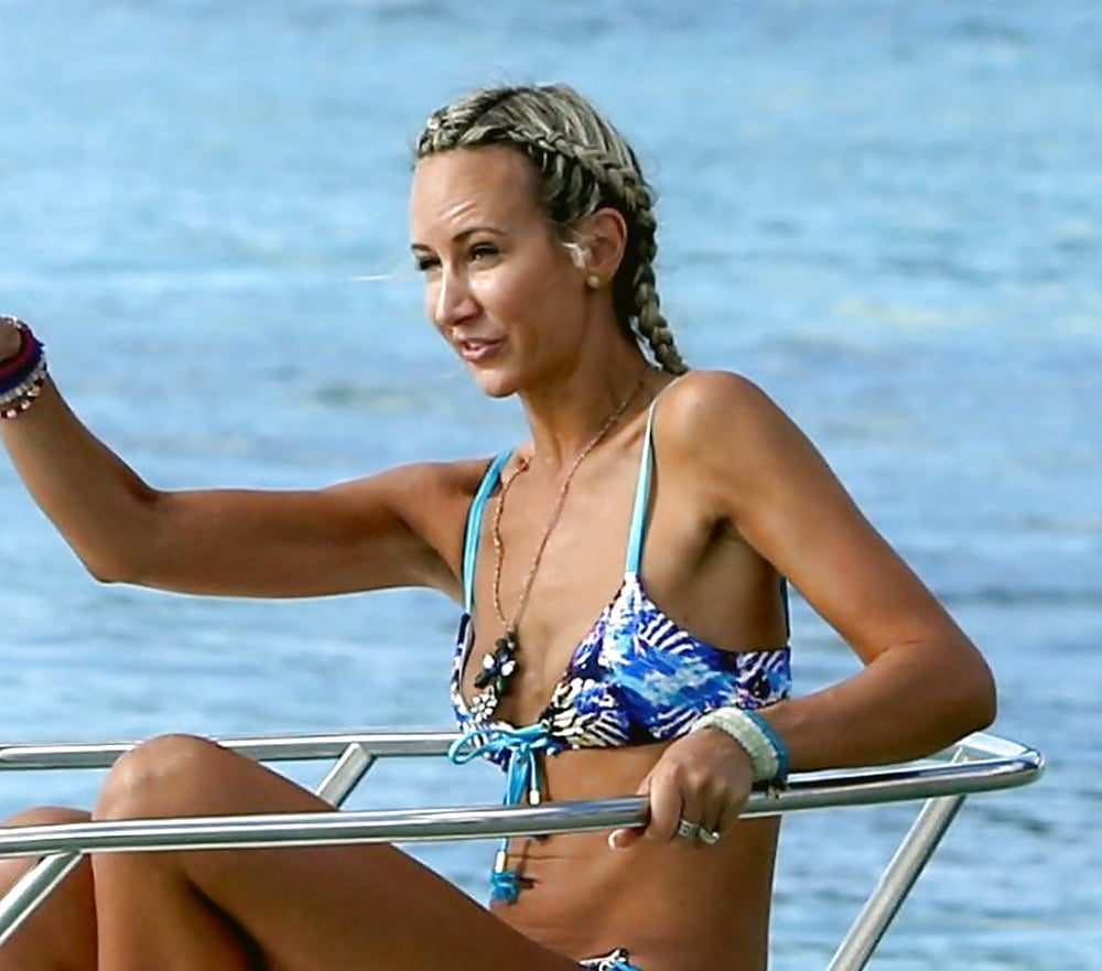 Lady Victoria Hervey bikini dec 2017 4