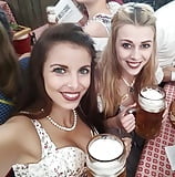 Sexy Dirndl Girls 136 4