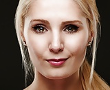 Lauren Southern: Sexy Reporter - Mojitog  21