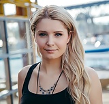 Lauren Southern: Sexy Reporter - Mojitog  15